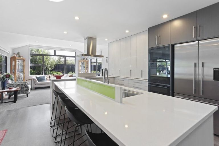 Photo of property in 15 Belgrave Drive, Rangiora, 7400