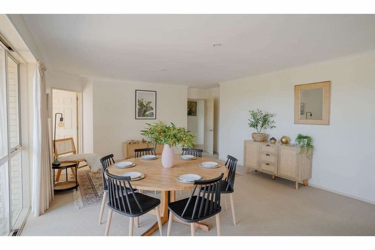 Photo of property in 2 Palm Drive, Kerikeri, 0294