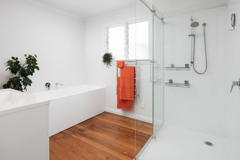 Photo of property in 2 Wilson Street, Seddon, 7210