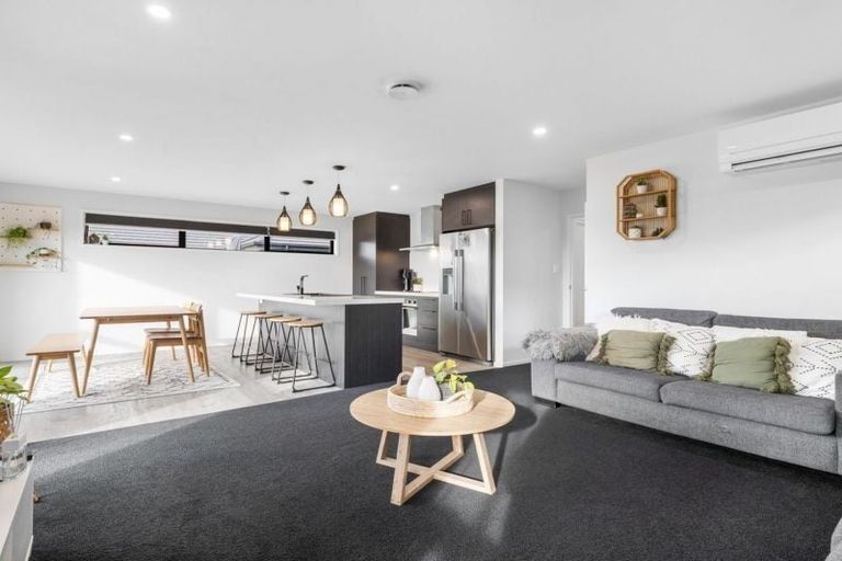 Photo of property in 3 Andesite Drive, Rolleston, 7614