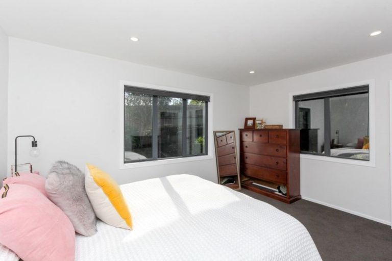 Photo of property in 1 Ranfurly Street, Frankleigh Park, New Plymouth, 4310