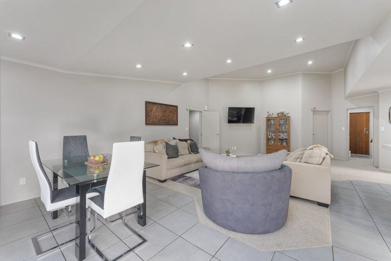 Photo of property in 200b Glover Road, Hawera, 4610