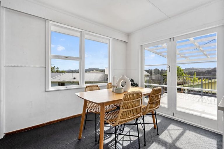 Photo of property in 17 Clotworthy Crescent, Onerahi, Whangarei, 0110