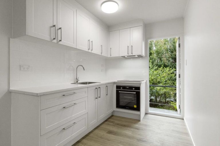 Photo of property in 8/825 New North Road, Mount Albert, Auckland, 1025