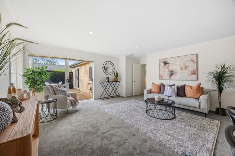 Photo of property in 67 Espalier Drive, Henderson, Auckland, 0612