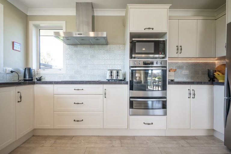 Photo of property in 82 Benn Road, Cambridge, 3495