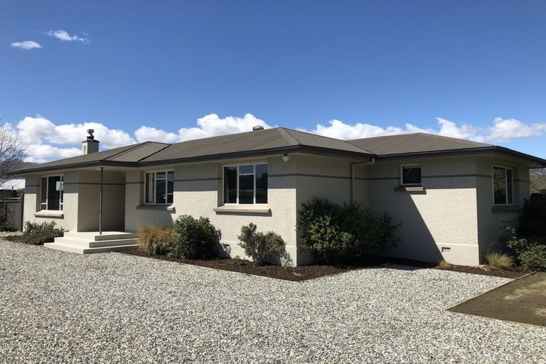 Photo of property in 23 Main Road, Luggate, Cromwell, 9383