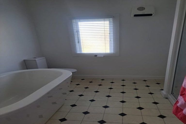 Photo of property in 6 Albert Street, Saint Clair, Dunedin, 9012