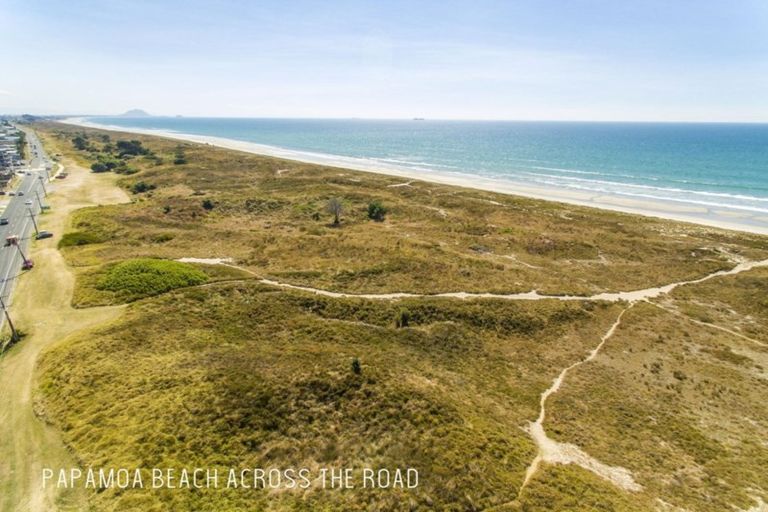 Photo of property in 940b Papamoa Beach Road, Papamoa Beach, Papamoa, 3118