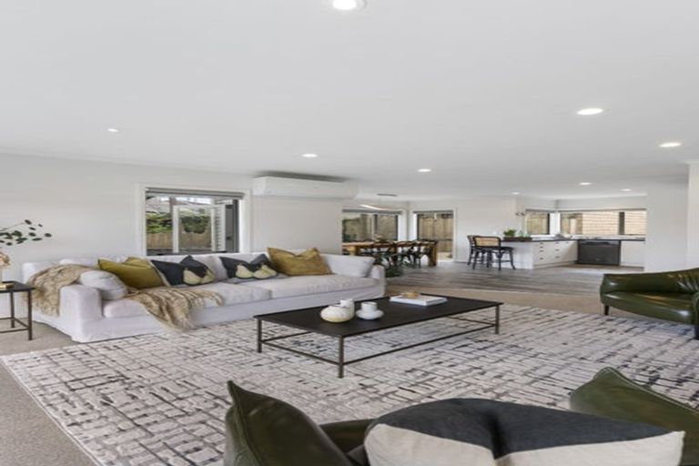 Photo of property in 17e Pakuranga Road, Pakuranga, Auckland, 2010