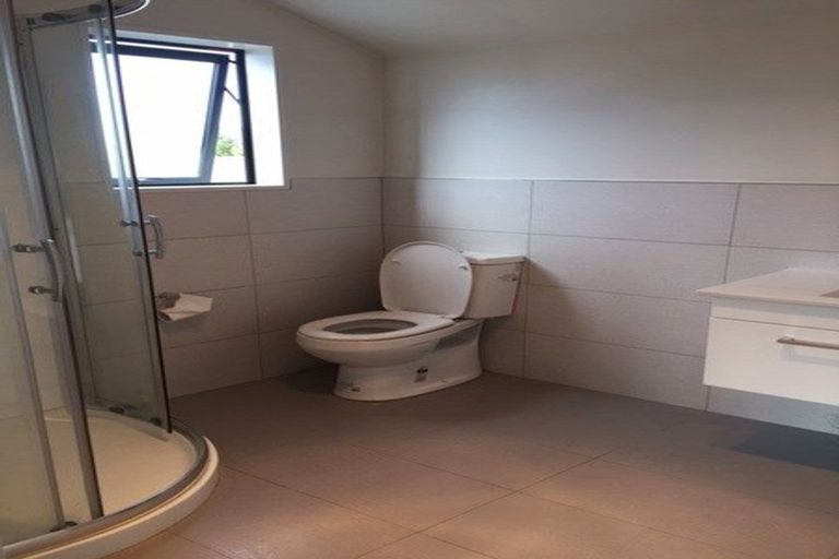 Photo of property in 137 Waimairi Road, Ilam, Christchurch, 8041