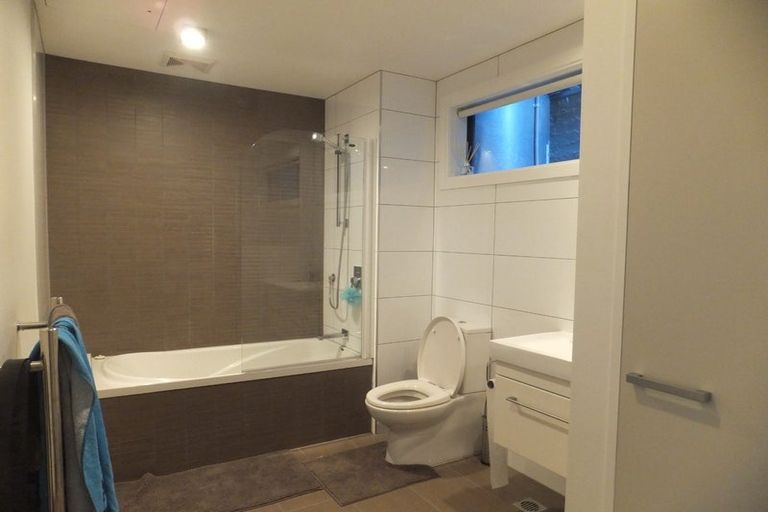 Photo of property in Revolucion Apartments, 105n/28 Torrens Terrace, Mount Cook, Wellington, 6011