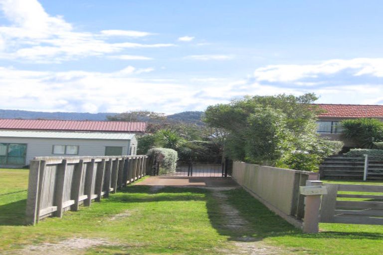 Photo of property in 215a Given Avenue, Whangamata, 3620