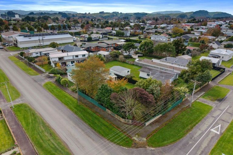 Photo of property in 5 Queen Street, Pahiatua, 4910
