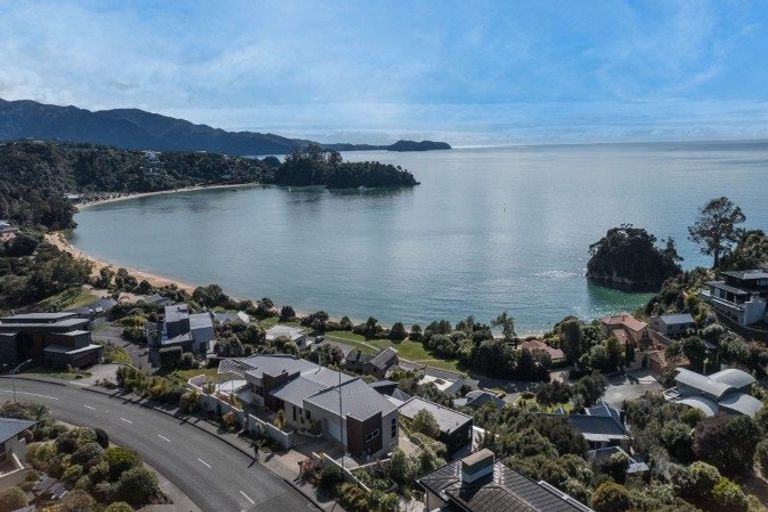 Photo of property in 1 Portland Place, Kaiteriteri, Motueka, 7197
