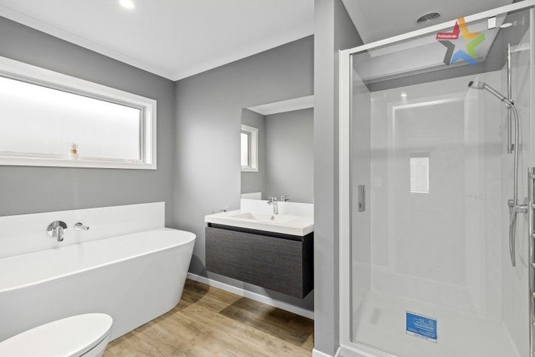 Photo of property in 3 Takapo Grove, Kelson, Lower Hutt, 5010