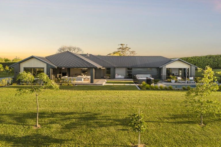 Photo of property in 1 Waimanu Lane, Bethlehem, Tauranga, 3110