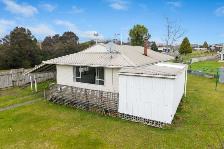 Photo of property in 2 Ranfurly Terrace, Raetihi, 4632