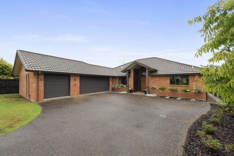 Photo of property in 7 Oldfield Court, Huntington, Hamilton, 3210