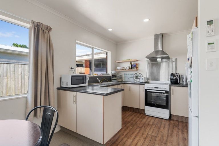 Photo of property in 130 Windsor Road, Bellevue, Tauranga, 3110
