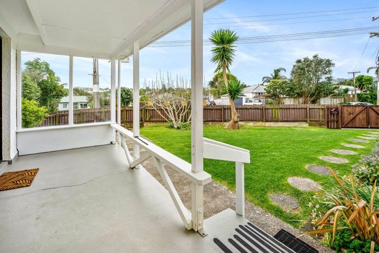 Photo of property in 11a Raumati Crescent, Onerahi, Whangarei, 0110