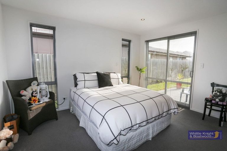 Photo of property in 3 Taggart Place, Sockburn, Christchurch, 8042