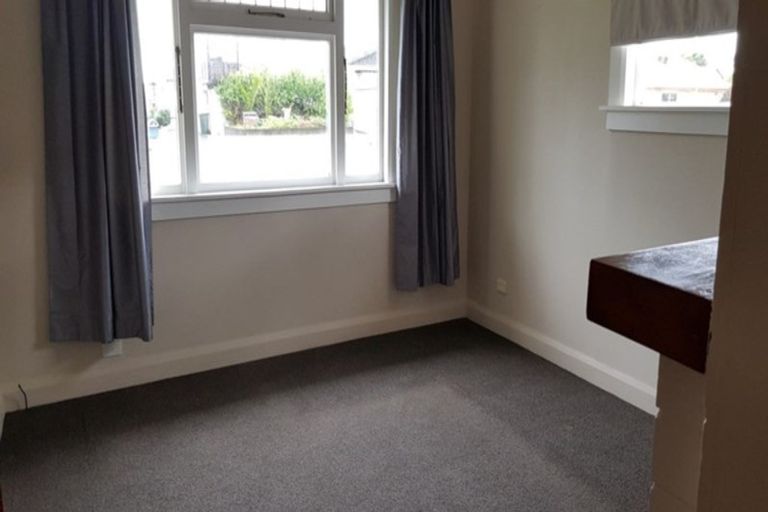 Photo of property in 22 Ngaio Street, Strandon, New Plymouth, 4312