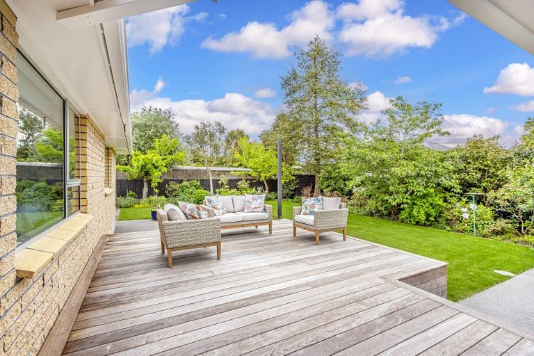 Photo of property in 41 Sandwich Road, Beckenham, Christchurch, 8023