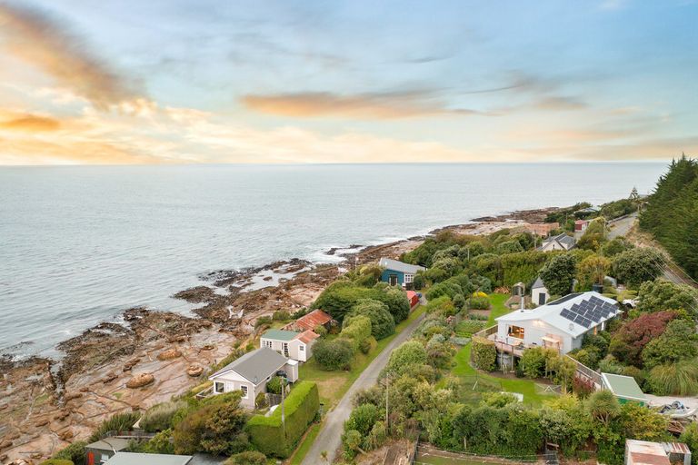 Photo of property in 156 Shag Point Road, Shag Point, Palmerston, 9482