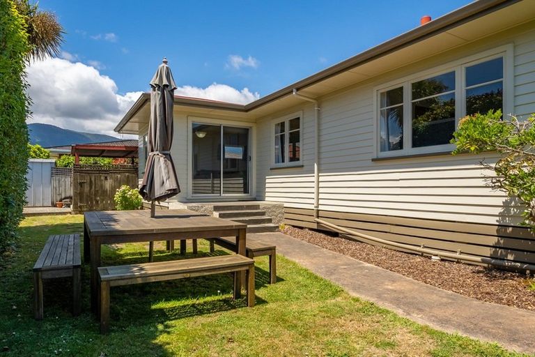 Photo of property in 1/245 Nayland Road, Stoke, Nelson, 7011