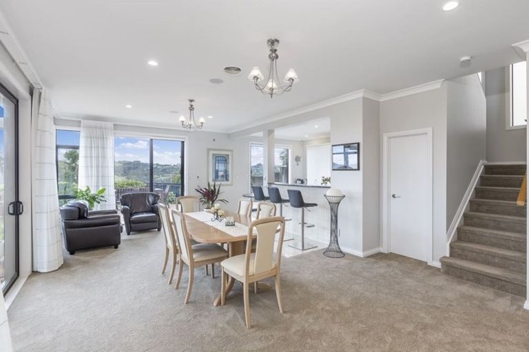 Photo of property in 52 Nautilus Drive, Gulf Harbour, Whangaparaoa, 0930
