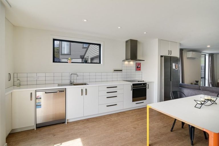 Photo of property in 4 Bathans Lane, Lake Hayes, Queenstown, 9304