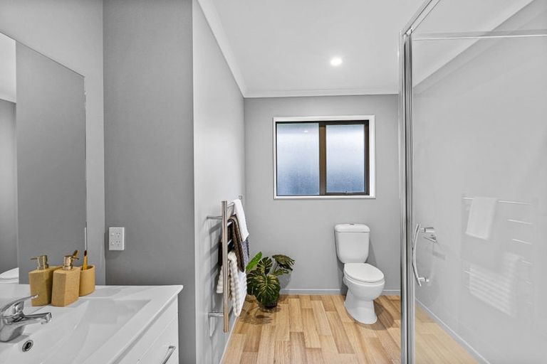 Photo of property in 15 Katrine Drive, Marshland, Christchurch, 8083