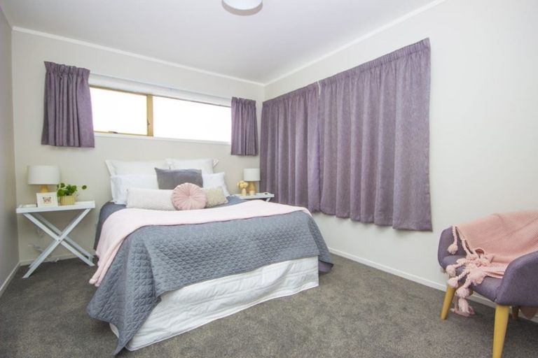 Photo of property in 15 Rangataua Place, Manurewa, Auckland, 2102
