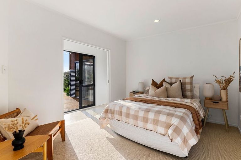 Photo of property in 333 Motutara Road, Muriwai, Waimauku, 0881