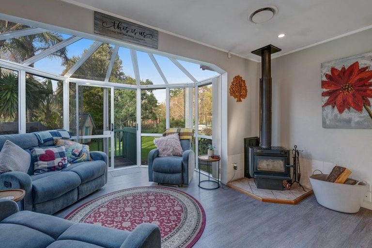 Photo of property in 2312 State Highway 16, Helensville, 0875