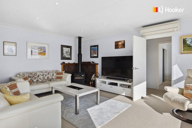 Photo of property in 10a Wharfdale Street, Macandrew Bay, Dunedin, 9014