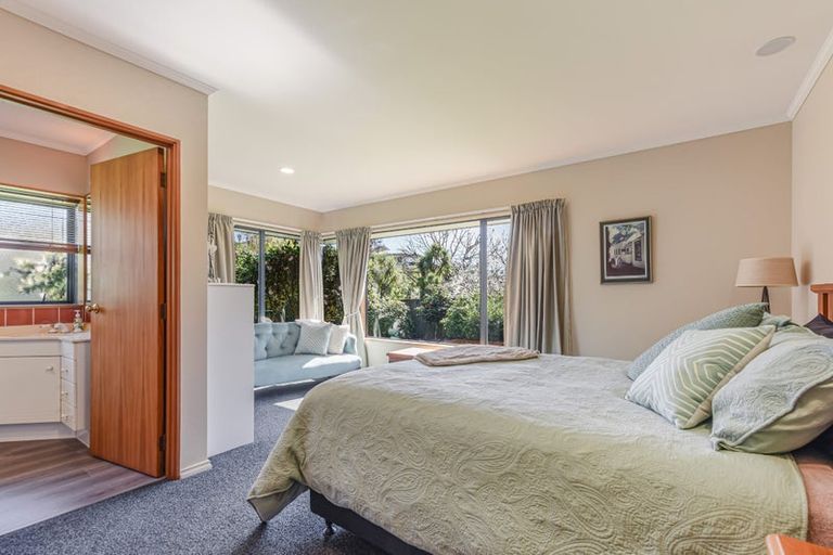 Photo of property in 32 Rochfort Drive, Richmond, 7020