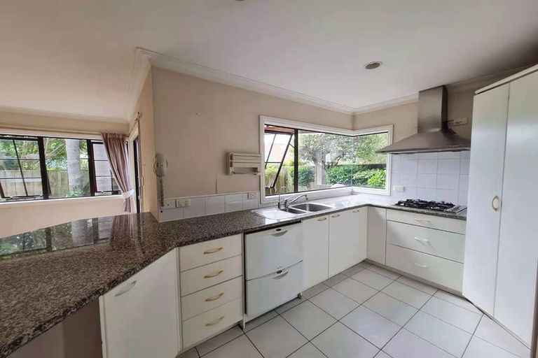 Photo of property in 21b King Edward Avenue, Papakura, 2110