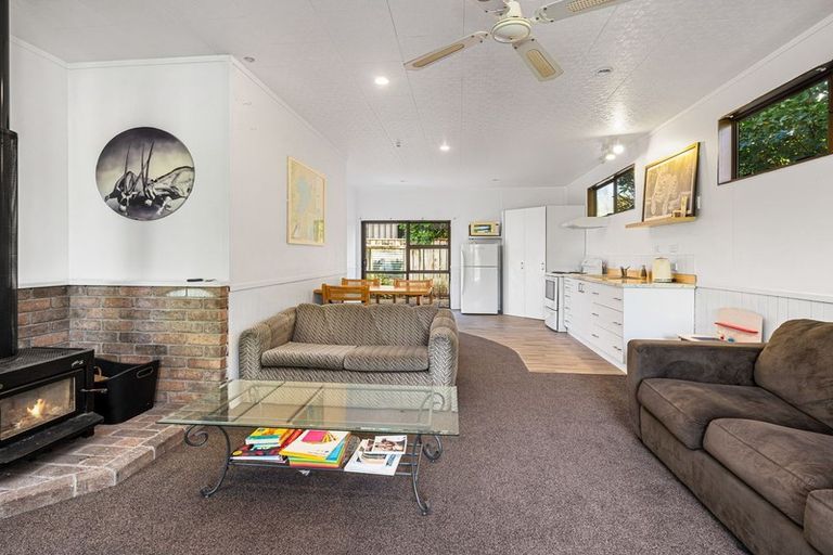 Photo of property in 6 Tawiri Place, Kuratau, Turangi, 3381