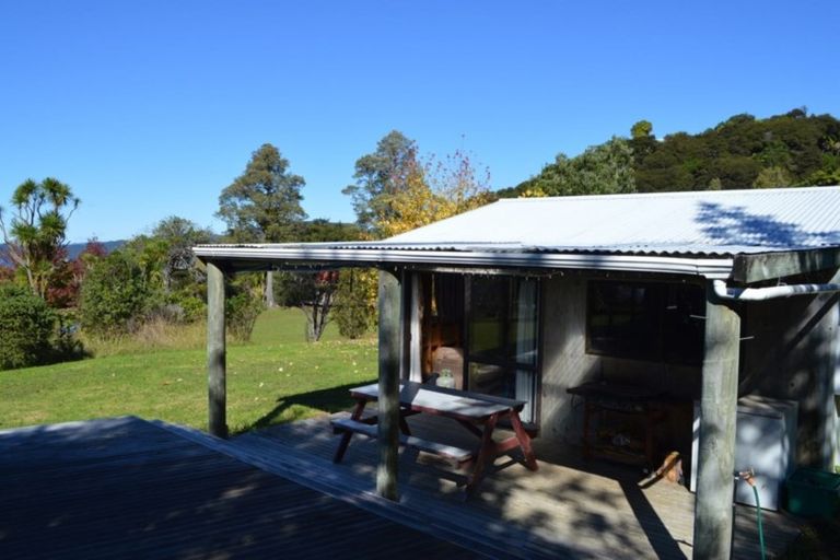 Photo of property in 22 Puriri Place, Tuateawa, Coromandel, 3583