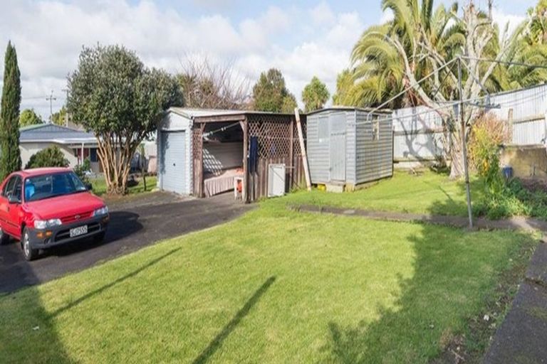 Photo of property in 1/7 Mcdougall Street, Manurewa East, Auckland, 2102