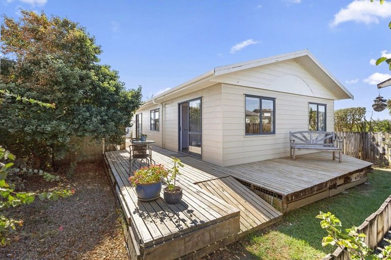 Photo of property in 24a Manukau Road, Raglan, 3225