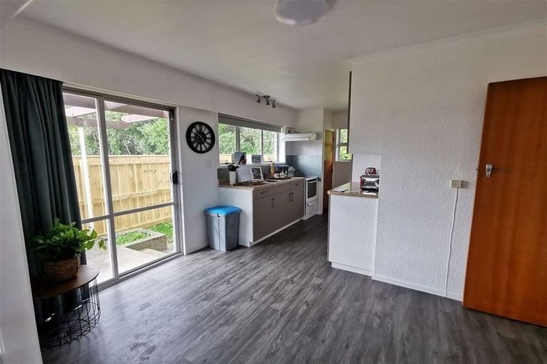 Photo of property in 16a Kings Drive, Levin, 5510