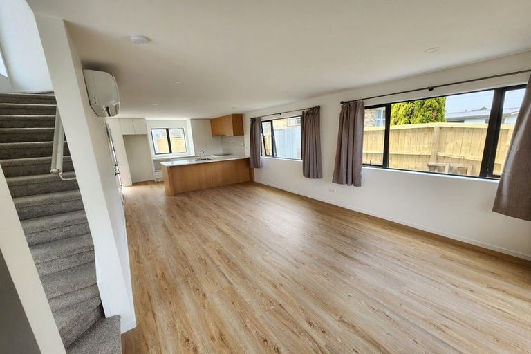 Photo of property in 4/8 Short Street, Papakura, 2110