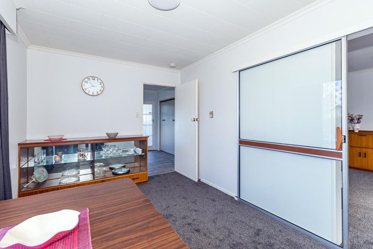 Photo of property in 10a Churchill Place, Waimate, 7924