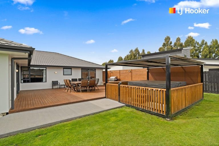 Photo of property in 78 Severn Street, Green Island, Dunedin, 9018