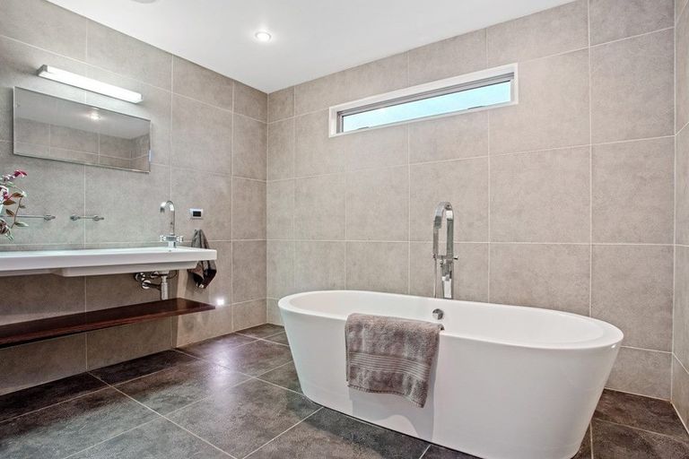 Photo of property in 1 Te Waihora Street, Pegasus, 7612