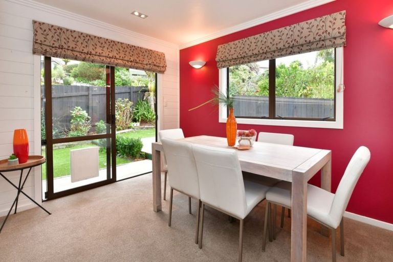 Photo of property in 53a Swann Beach Road, Stanmore Bay, Whangaparaoa, 0932