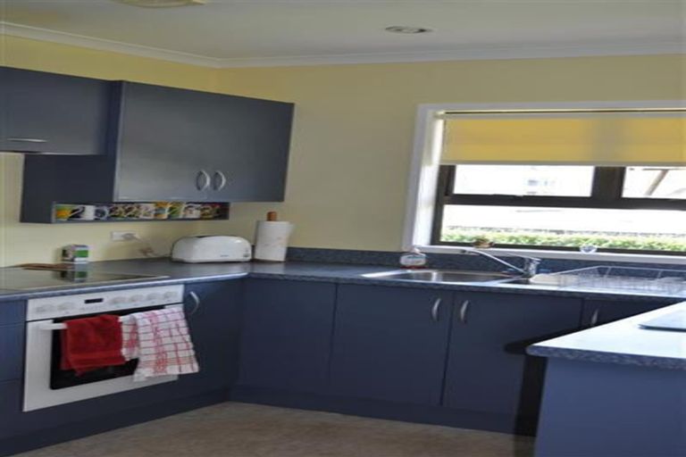 Photo of property in 7 Ranfurly Street, Frankleigh Park, New Plymouth, 4310